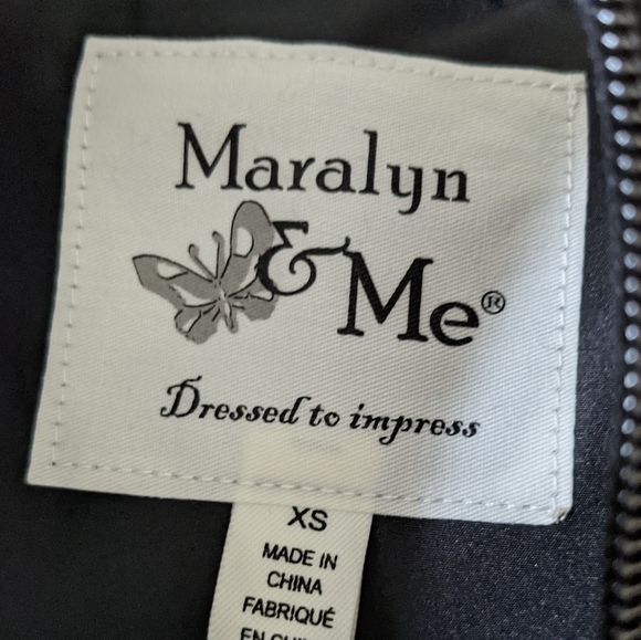 Maralyn & Me Faux-Fur hood trim puffer XS - Picture 4 of 7